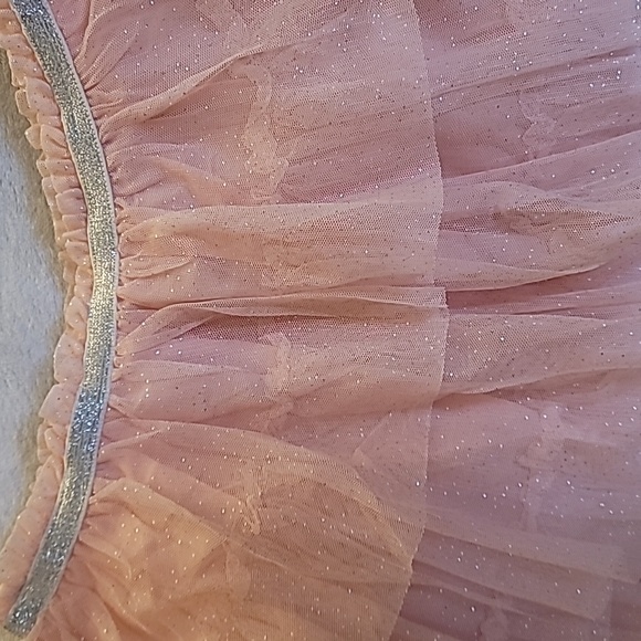 Joe Fresh, Girls Frilly Skirt, Pink, Size 5 - Picture 2 of 5